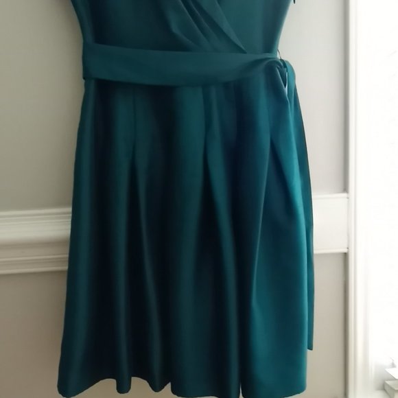 'NEW DIRECTIONS' Shawl collared full skirt Dress Size 12 Jewel toned Jad… - Picture 3 of 10